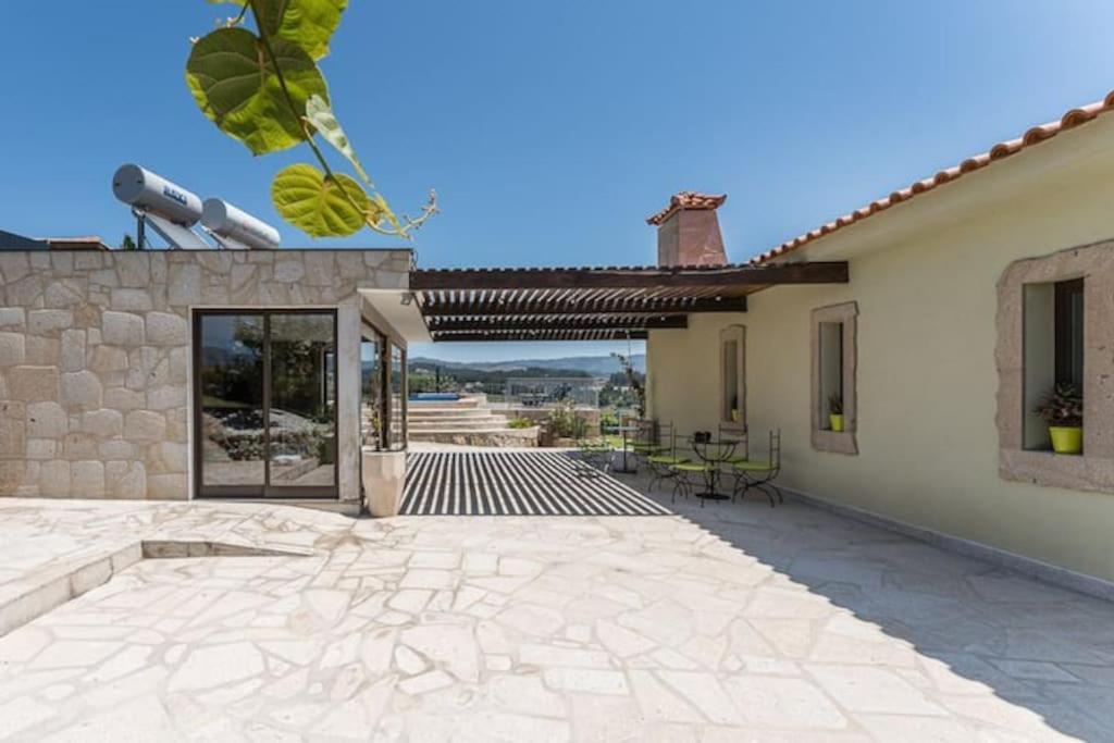Fernandes Guest House Bright Private Suite Ponte de Lima Bagian luar foto