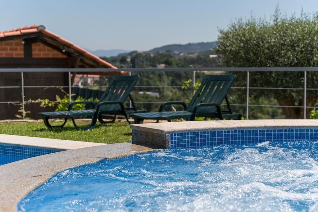 Fernandes Guest House Bright Private Suite Ponte de Lima Bagian luar foto